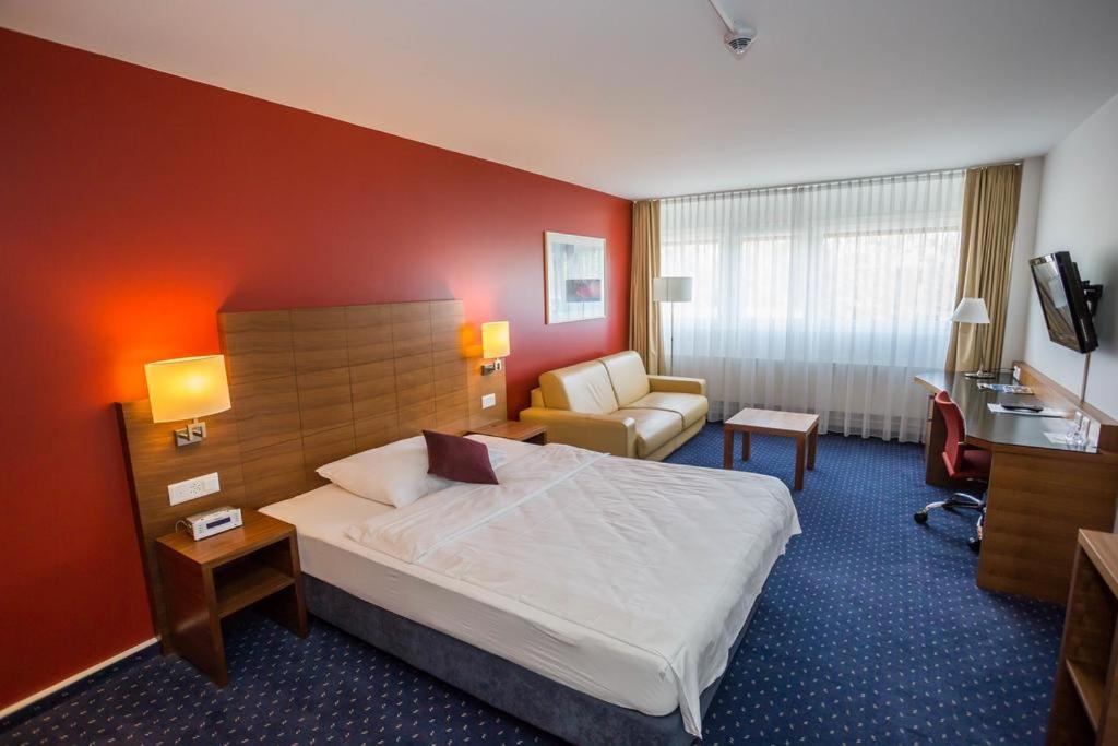 Hotel Hoeri Inn מראה חיצוני תמונה