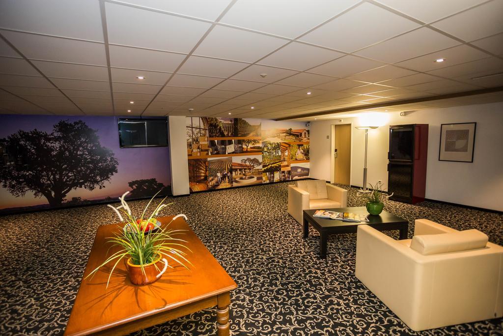 Hotel Hoeri Inn מראה חיצוני תמונה